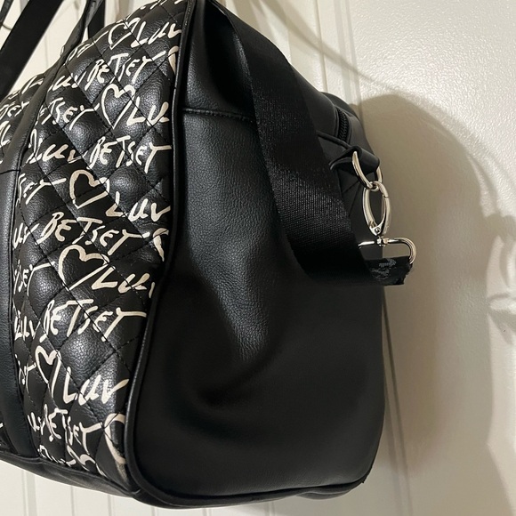 Luv Betsey Johnson Black and White Logo Print Weekender Duffle Bag Luggage - Picture 3 of 15